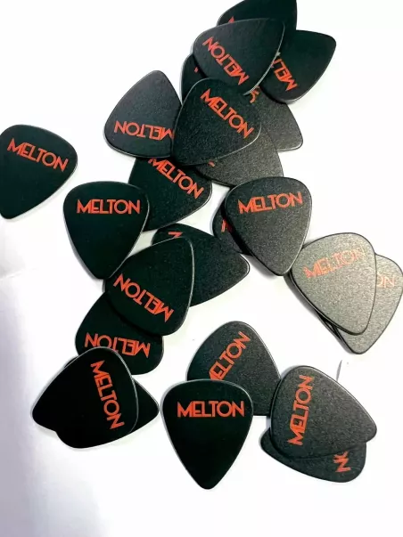 palhetas de guitarra personalizadas