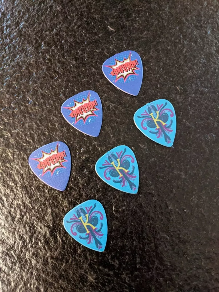 full-color custom guitar picks