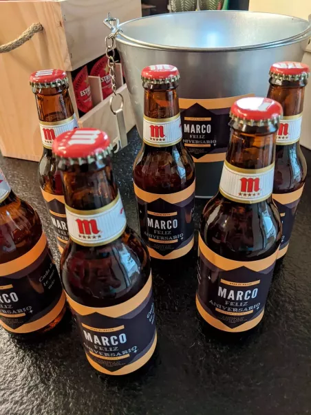 beer pack with ice bucket