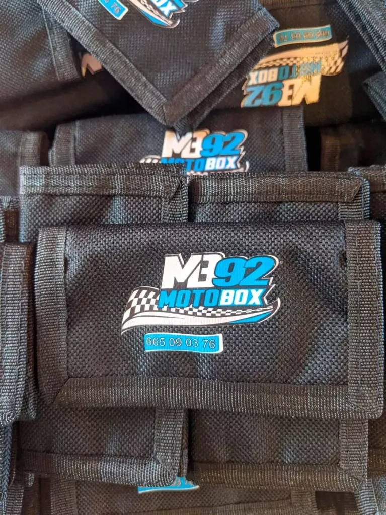 carteras motos con logotipo promocional
