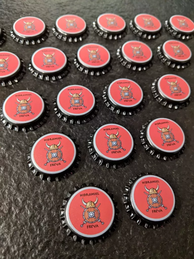 custom crown corks