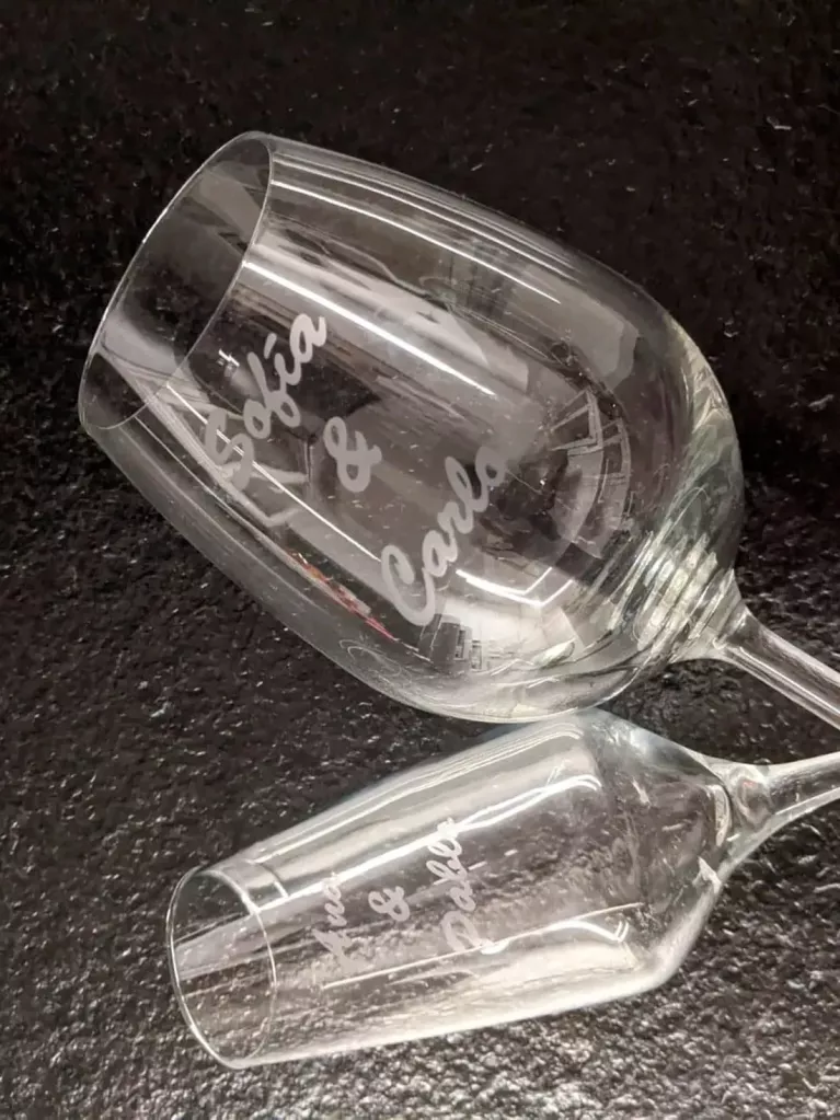 verres pour communions et baptêmes
