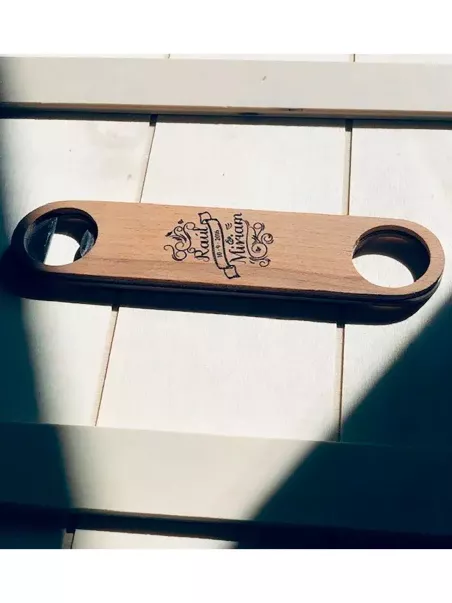 nachhaltiger Flaschenöffner für Hochzeiten