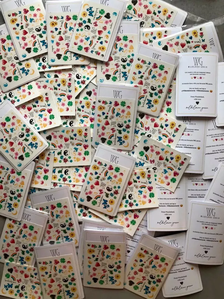 temporary tattoo gift set