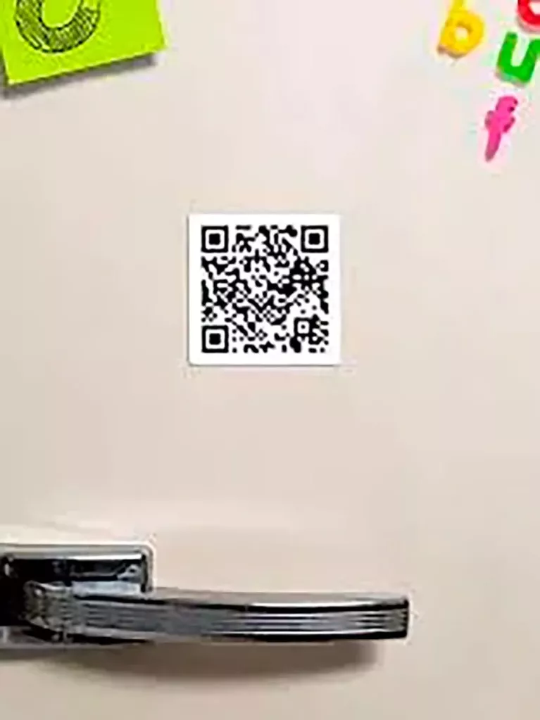 custom QR code magnets