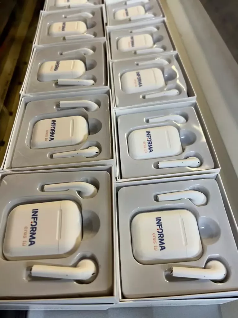 auriculares publicitarios