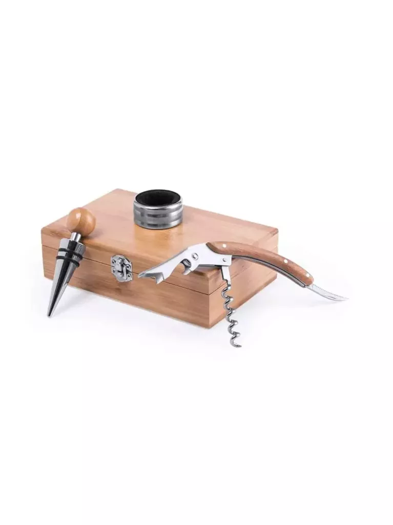 wine accessory set