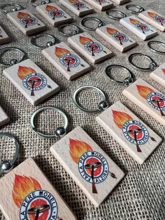 porte-clés mariage en bois