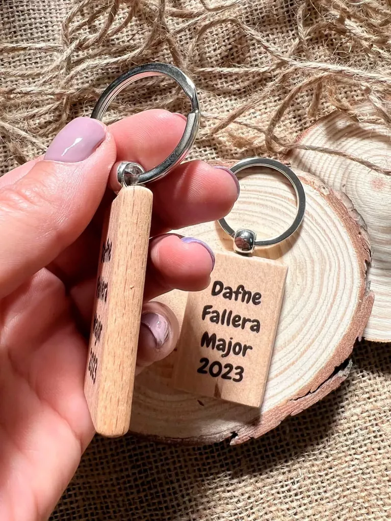 porte-clés écologiques en bois