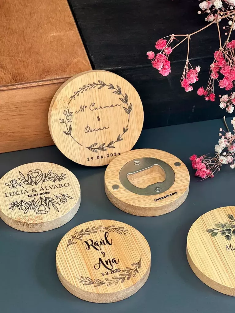 imanes con abridor personalizado