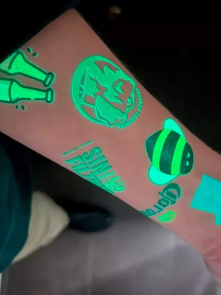 tatuajes temporales fluorescentes empresas