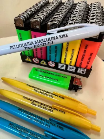Personalisierte Kugelschreiber und Feuerzeuge