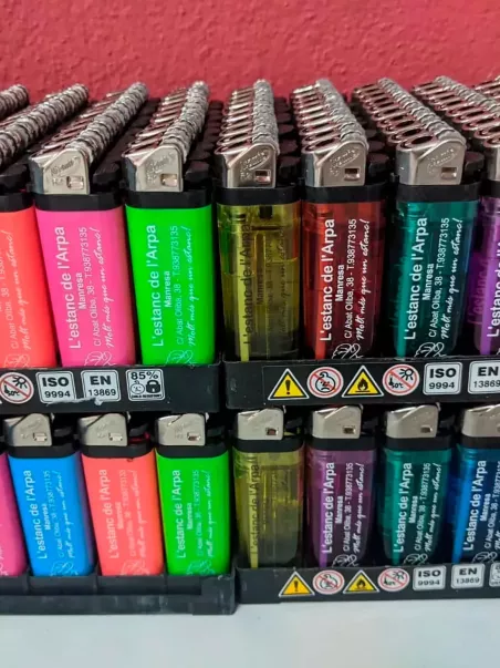 Isqueiros estampados