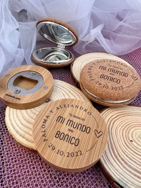 Cadeaux mariage décapsuleur et miroir