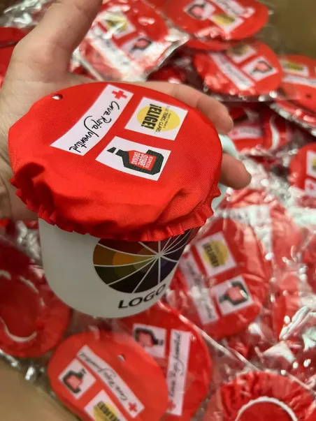 Glasabdeckungen mit Firmenlogo