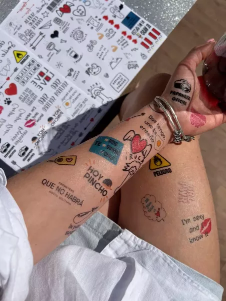 Tatouages éphémères rigolos pour fêtes