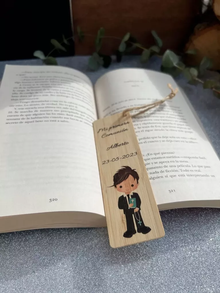 Marcadores de livros lembrança de batizado