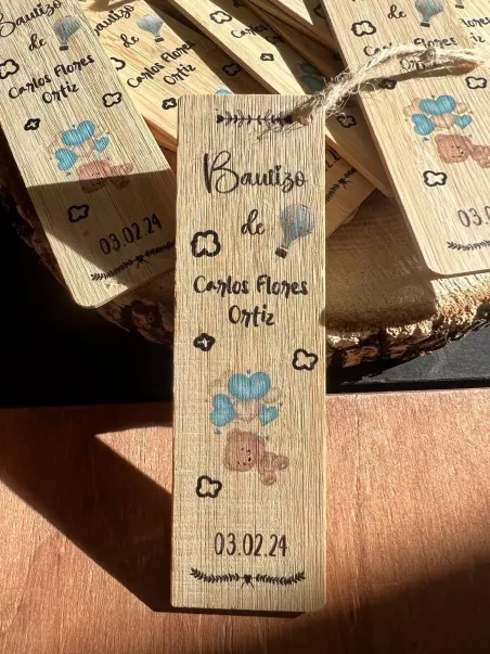 punto libro detalles personalizados