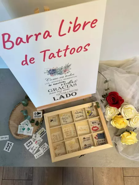 Bar aberto de tatuagens temporárias