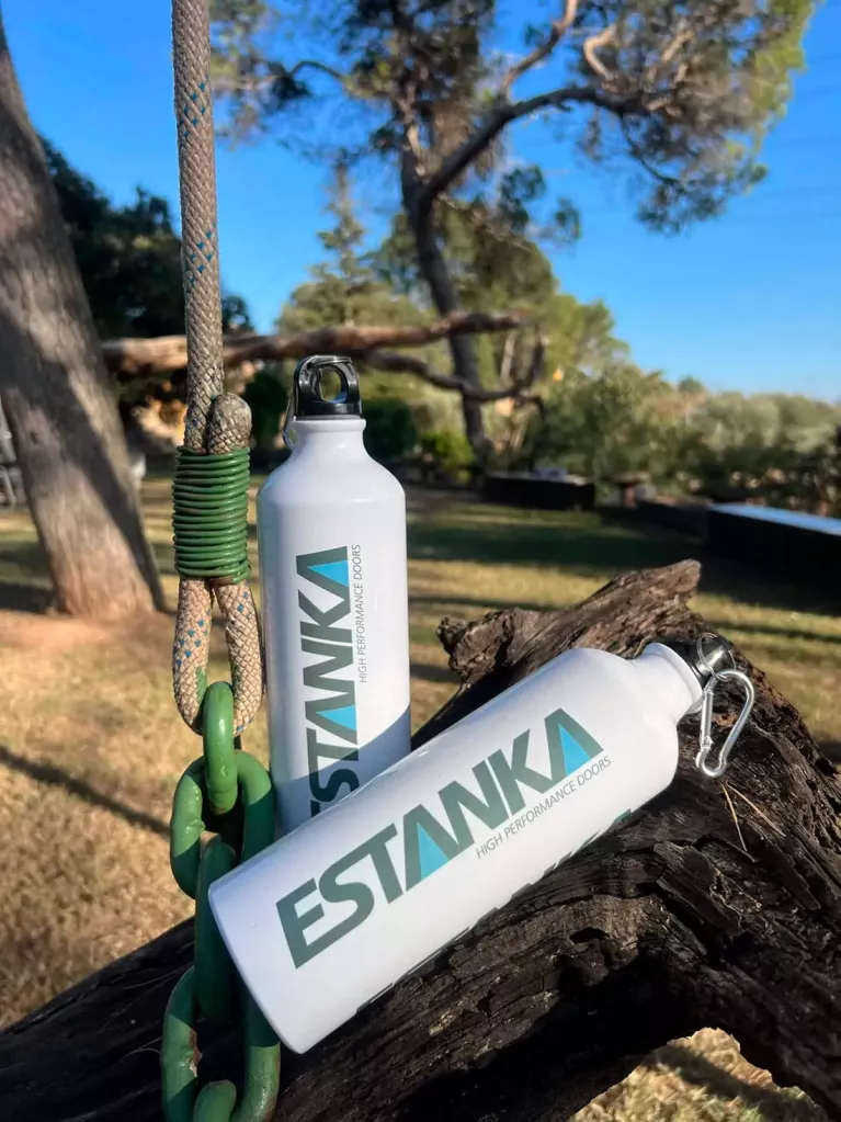 bidones agua promocionales