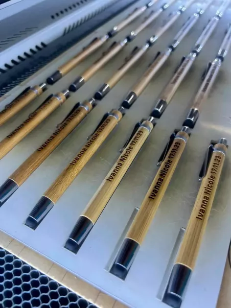 boligrafos personalizados con puntero