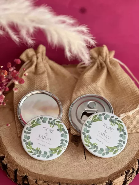 Cadeaux d'invités mariage avec badges