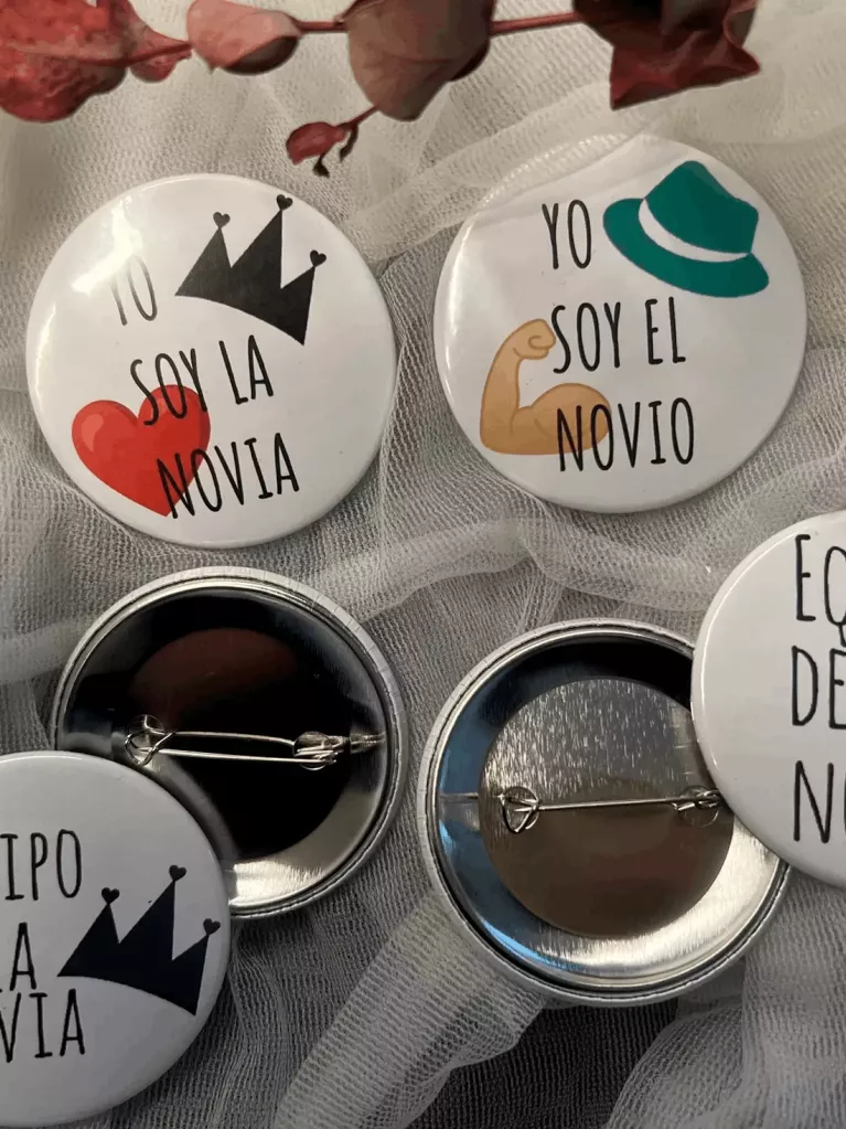 Badges Team Bride