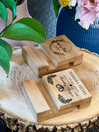 Подставки для телефона на свадьбу