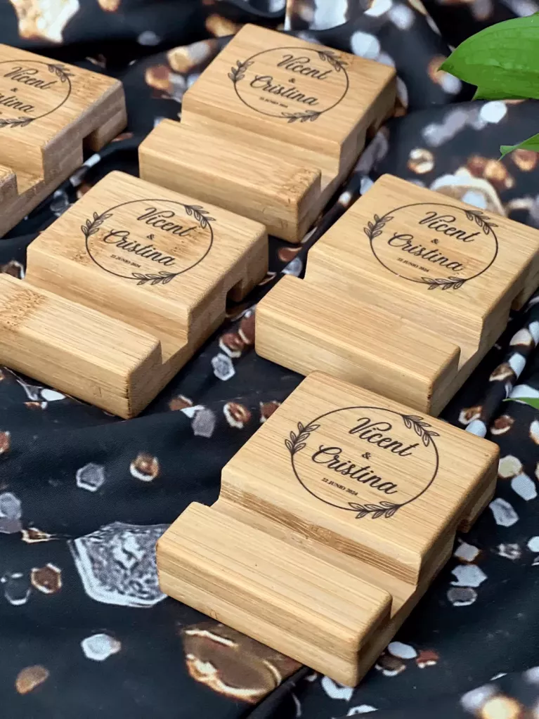 Gadgets personalizados para lembrança de casamento