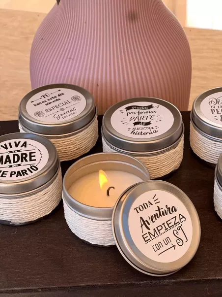 Candele con scritte dediche