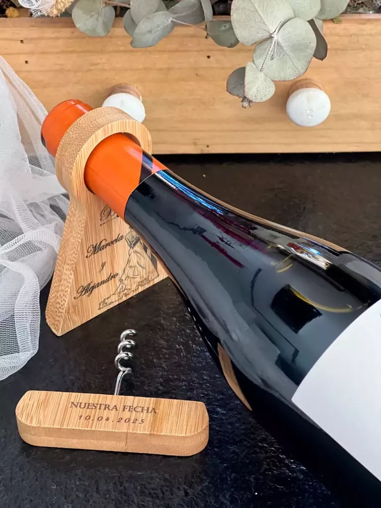Wine bottle holder