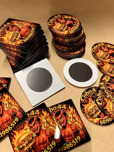 imanes personalizados promocionales cuadrados