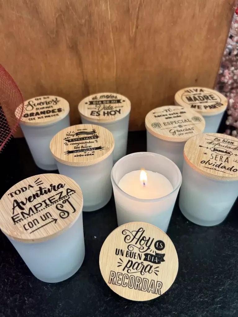 Velas com mensagem à escolha