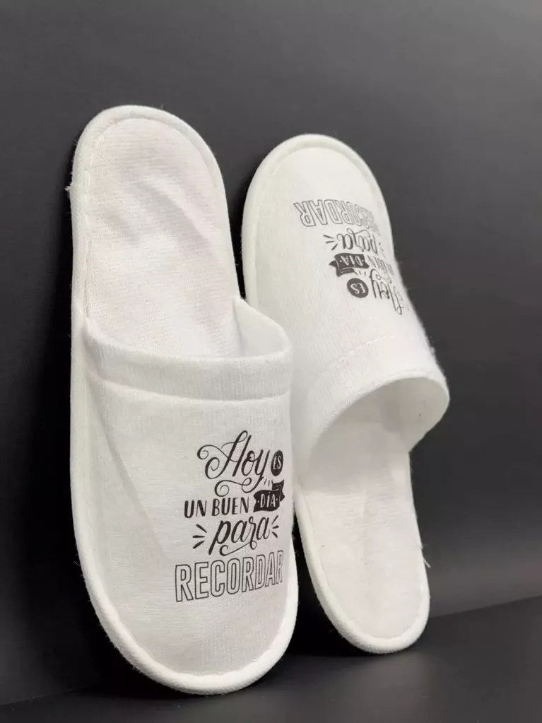 Zapatillas Con Mensaje | Uvimark®