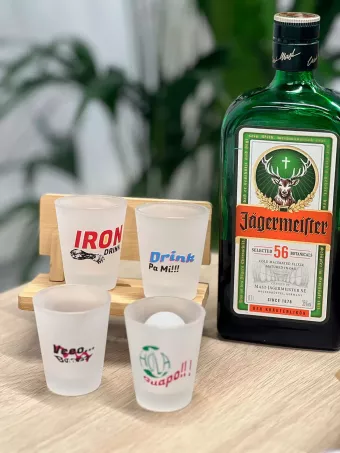 Bicchierini da shot per feste ed eventi