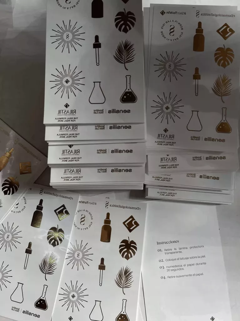 tatuaggi dorati per eventi