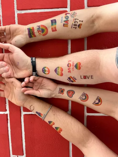 tatuaggi trasferibili gay pride