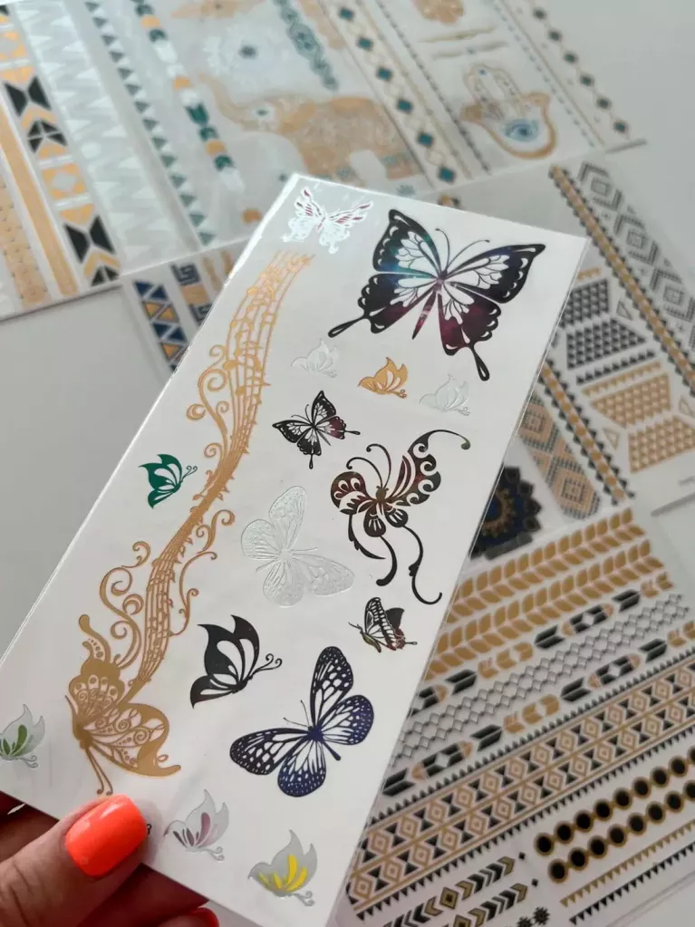 pack de tatuajes dorados uvimark