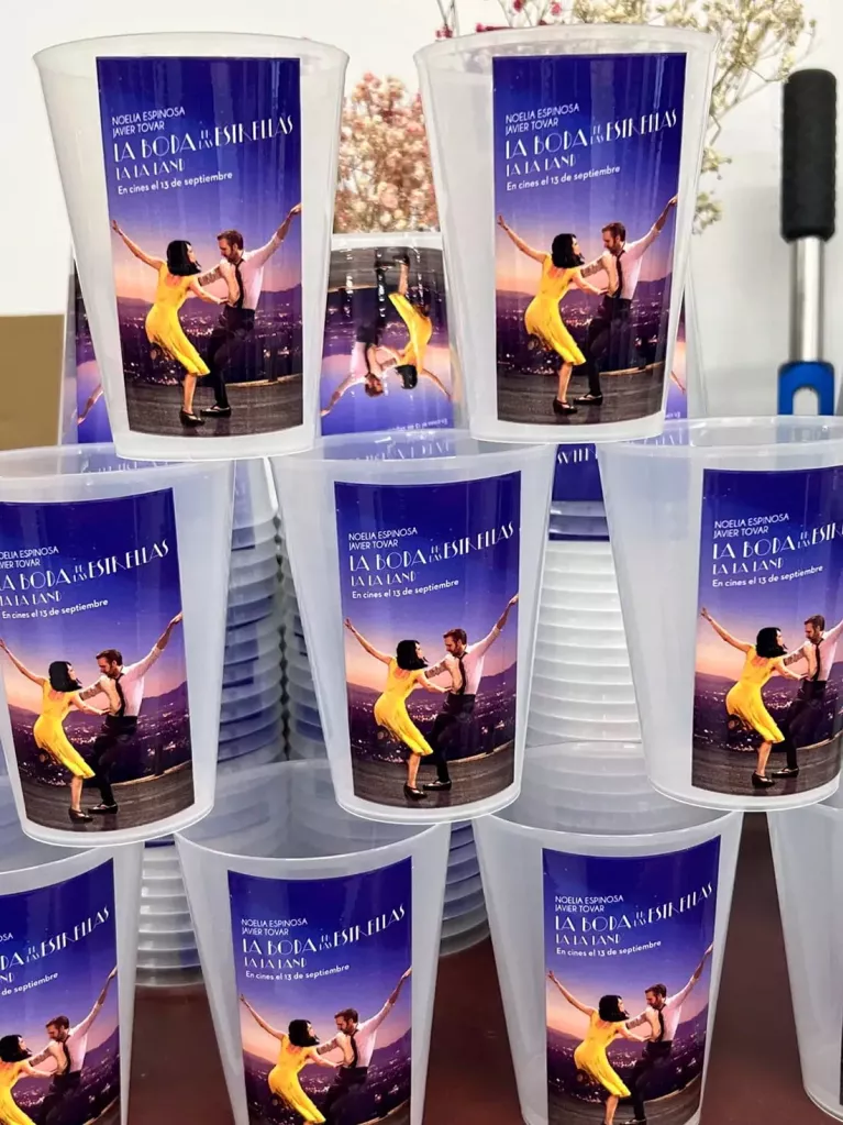 custom wedding cups