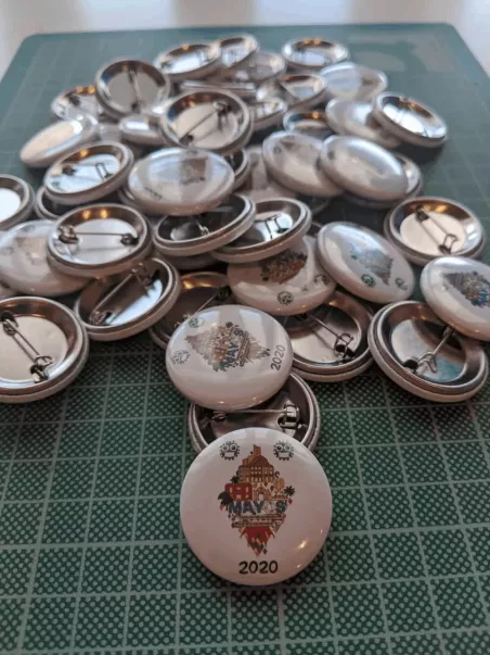 chapas 31 mm promocionales