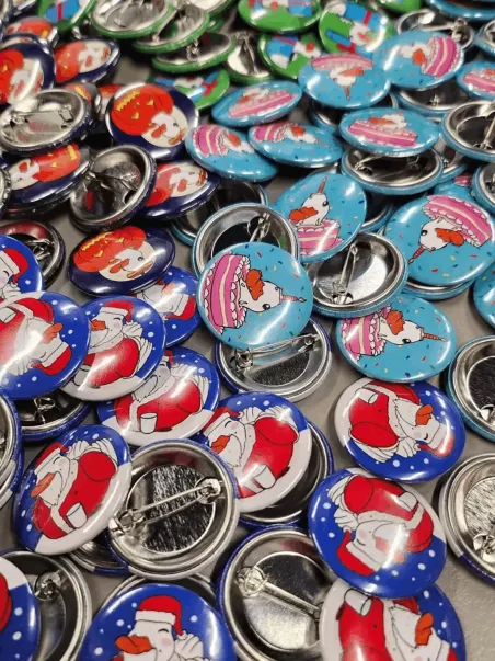 crachás personalizados para crianças