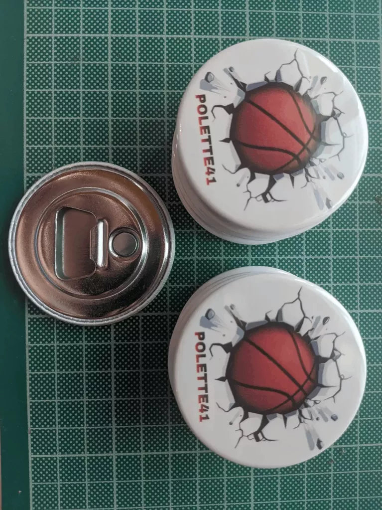 Personalisierte Flaschenöffner-Magnetbuttons | Uvimark®