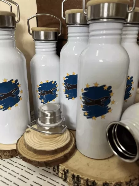 garrafas promocionais para empresas