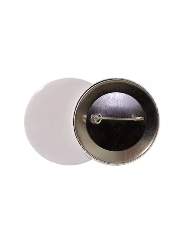 personalisierte Buttons mit Nadel