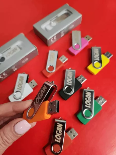 memorias usb de 16 gb colores