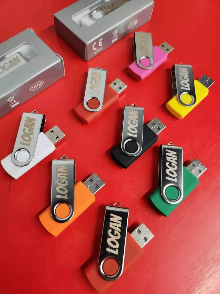 custom swivel USB drives