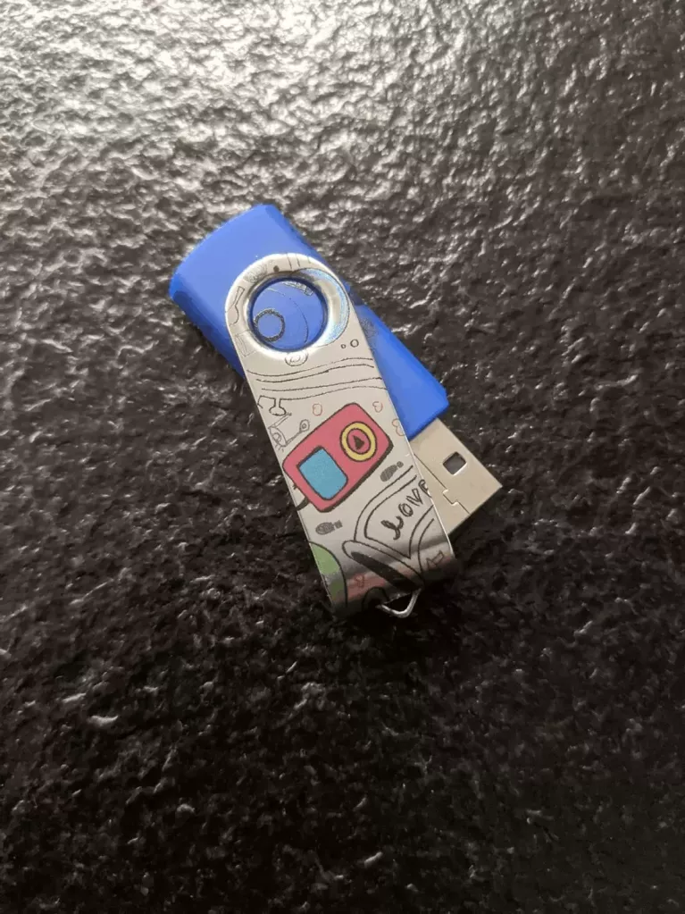 memoria usb a todo color