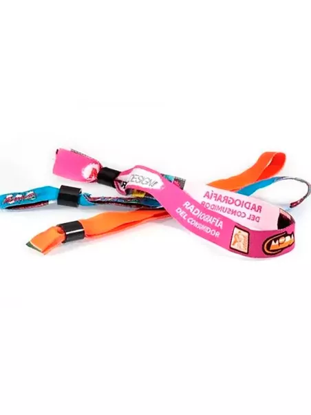 braccialetti in tessuto con ricamo personalizzato