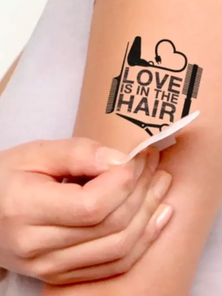 Tatuajes temporales y calcomanías