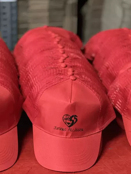 gorras publicitarias con logo